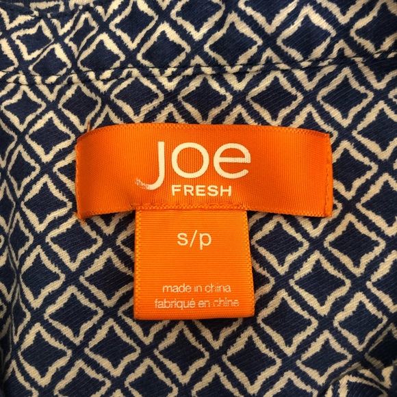 Casual Patterned Blouse - Picture 6 of 7